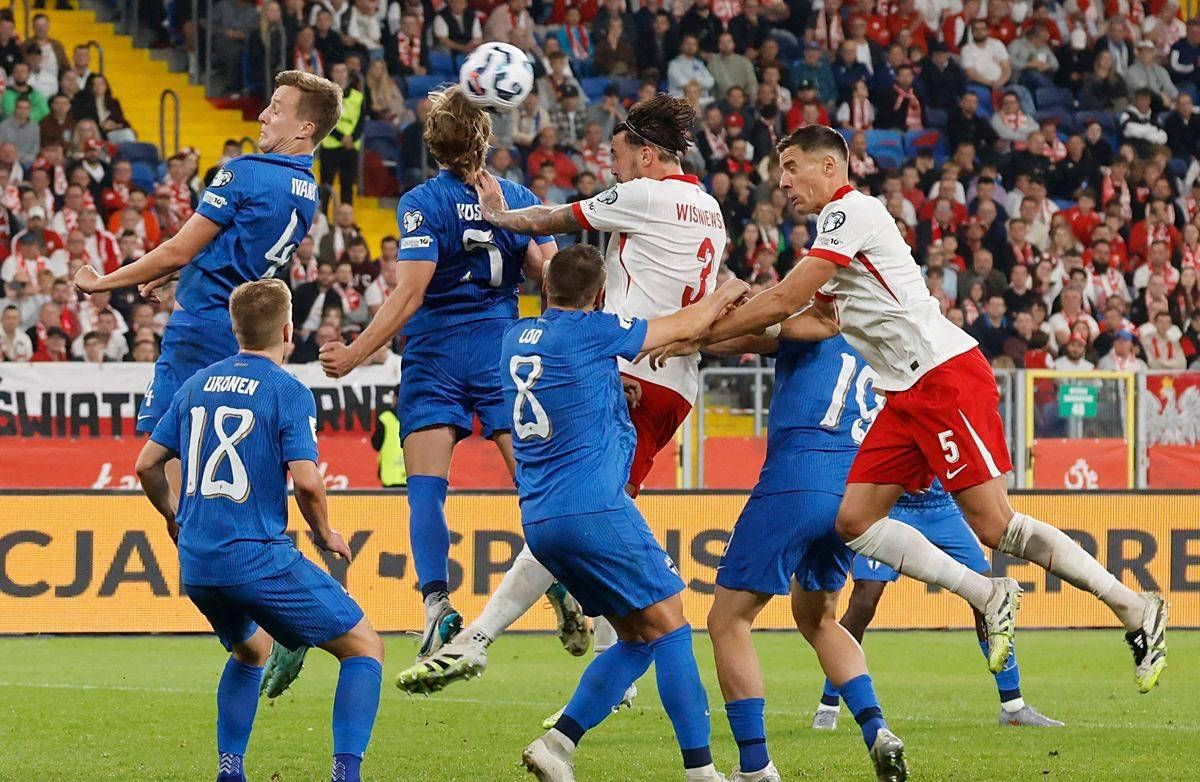 J9-莱万多夫斯基关键节点大胜，瑞士队带队取胜！的简单介绍